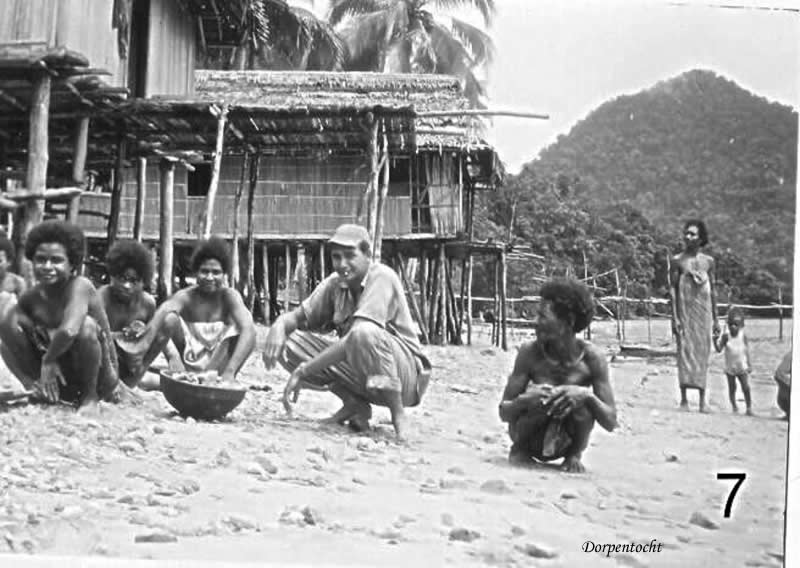 Manokwari: Dorpentocht
